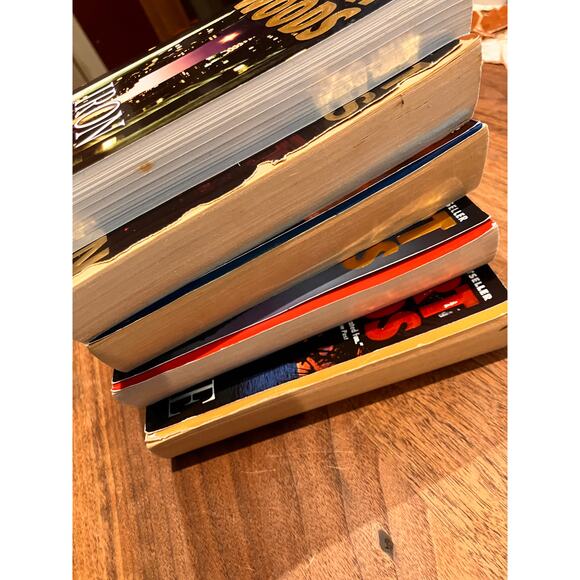 Stuart Woods Lot of 5 Stone Barrington Paperback Books, Thriller, Mystery - Picture 4 of 4